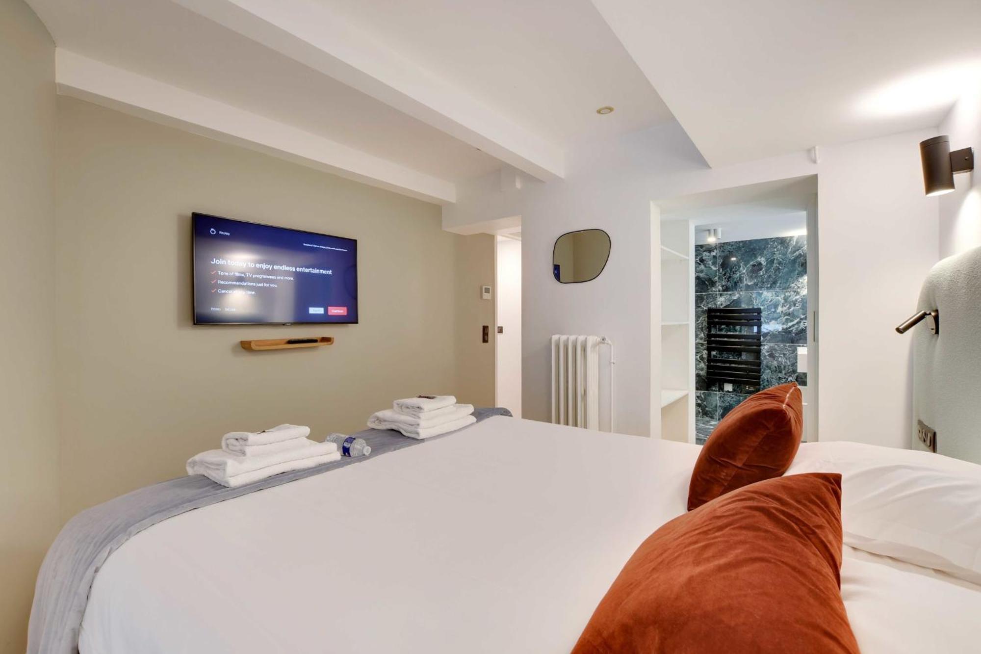 Incroyable - 3br-8p - Pl De La Nation Appartamento Parigi