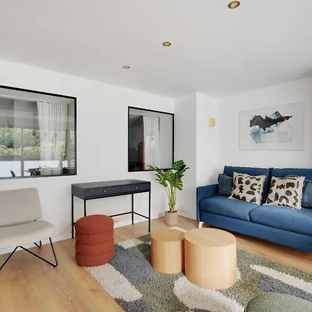 Incroyable - 3br-8p - Pl De La Nation Apartment *