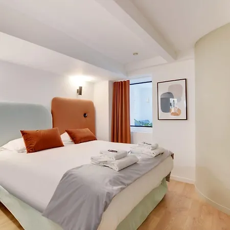 Incroyable - 3br-8p - Pl De La Nation * Paris