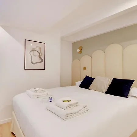 Incroyable - 3br-8p - Pl De La Nation