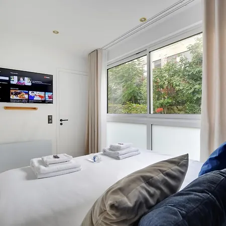 Incroyable - 3br-8p - Pl De La Nation Apartment *